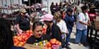 Houston power outages persist amid sweltering heat Houston power outages persist amid sweltering heat